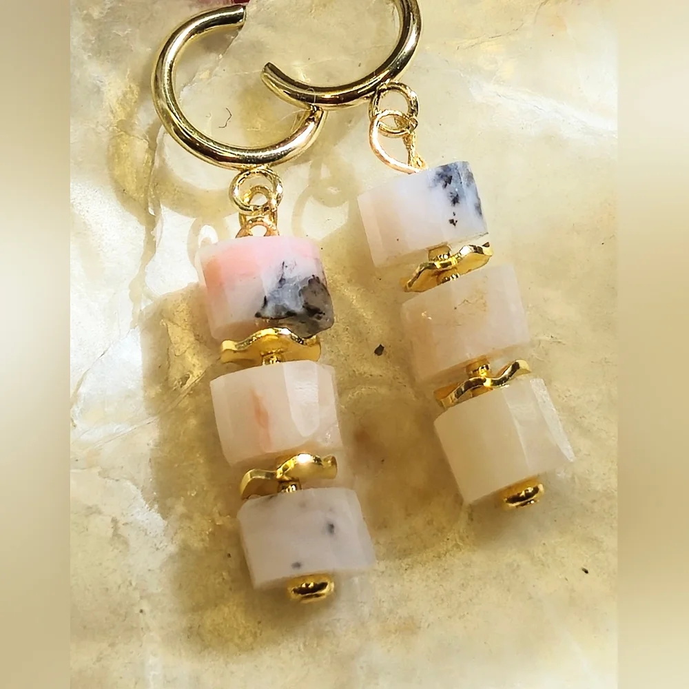 Pink Opal natural pink
